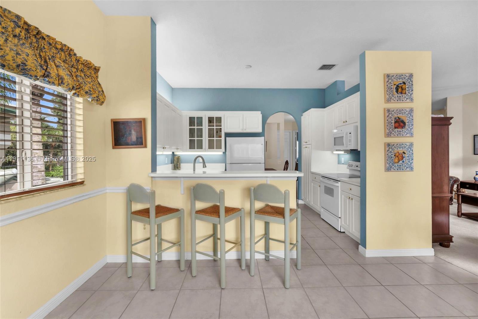 EXETER CONDOMINIUM - Residential