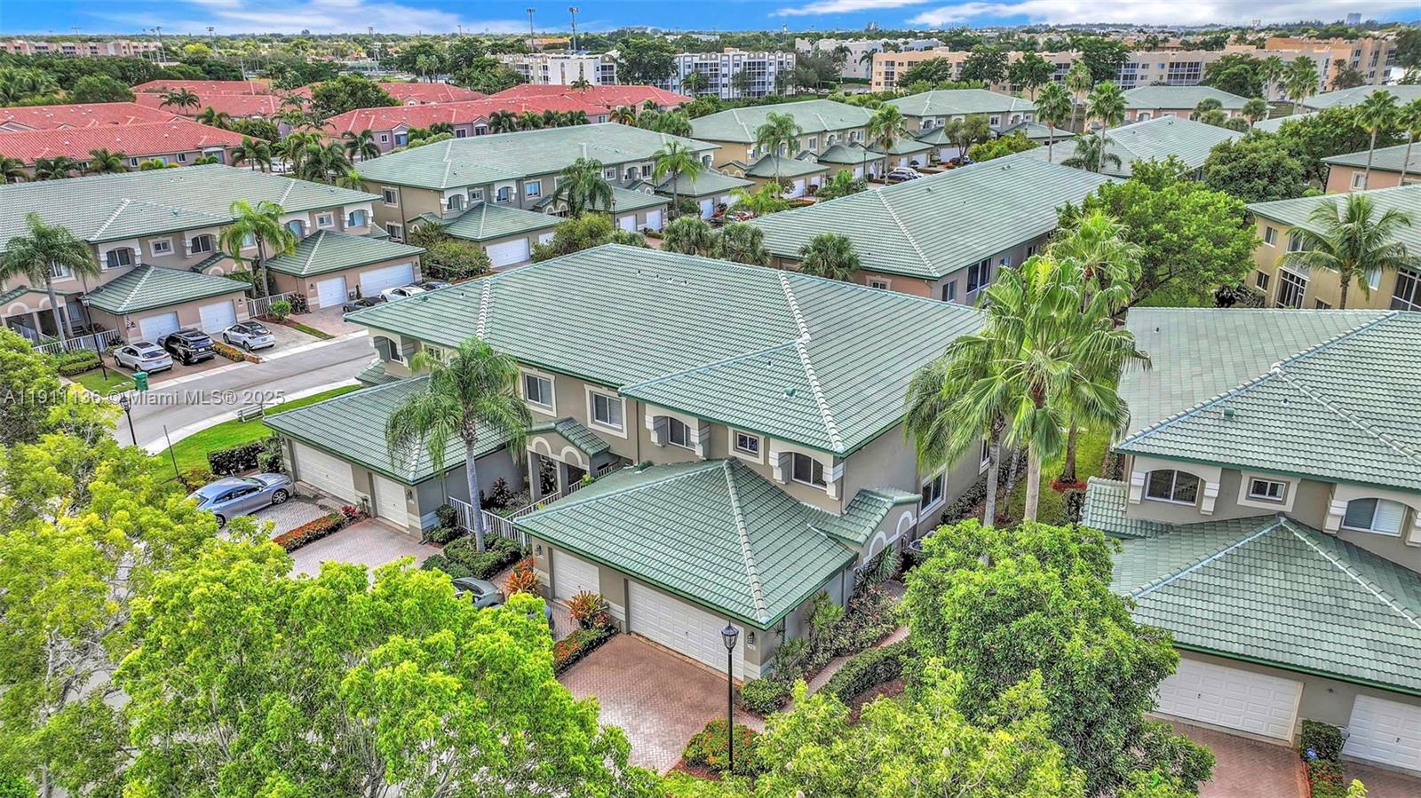 EXETER CONDOMINIUM - Residential