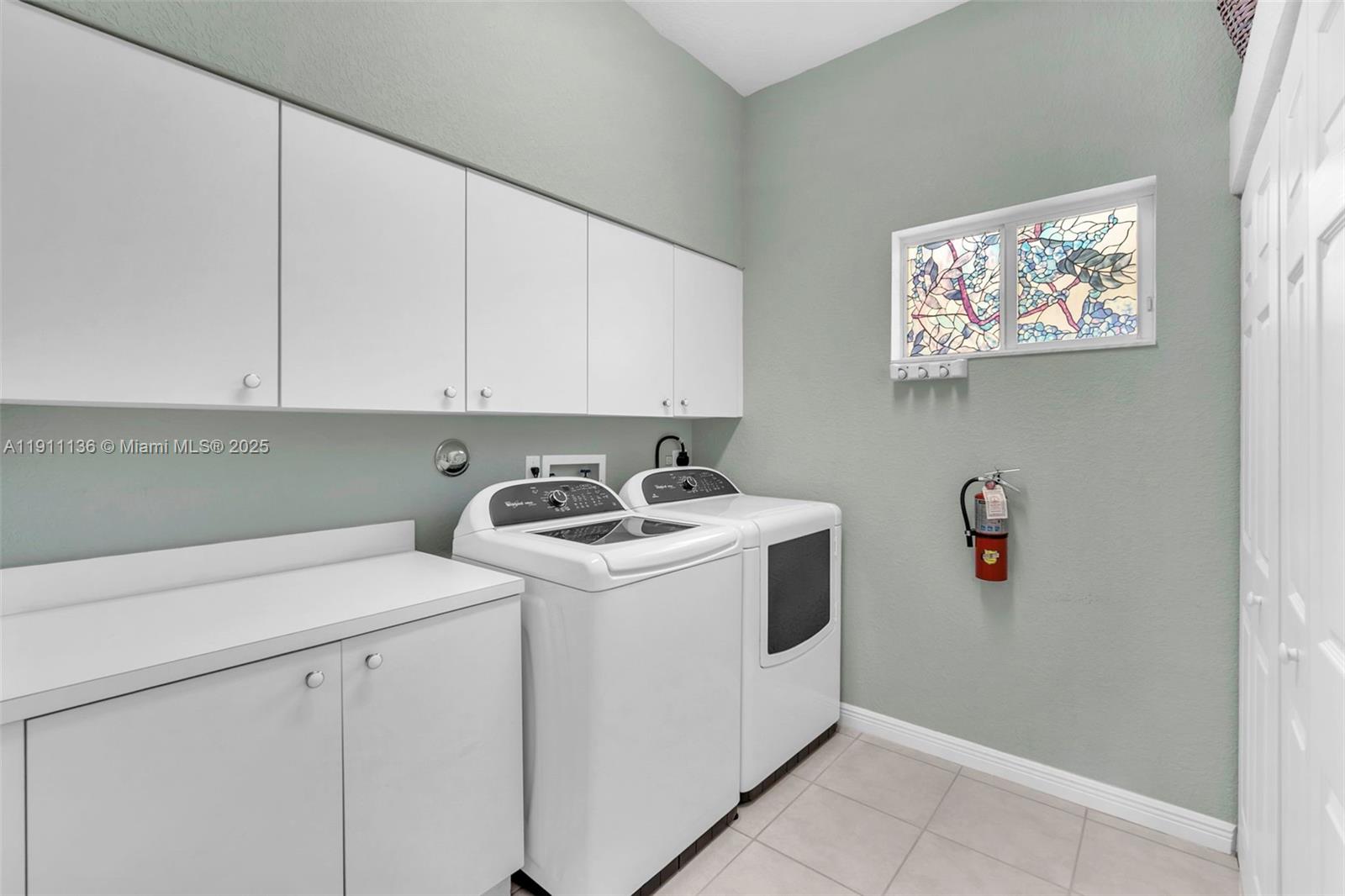 EXETER CONDOMINIUM - Residential