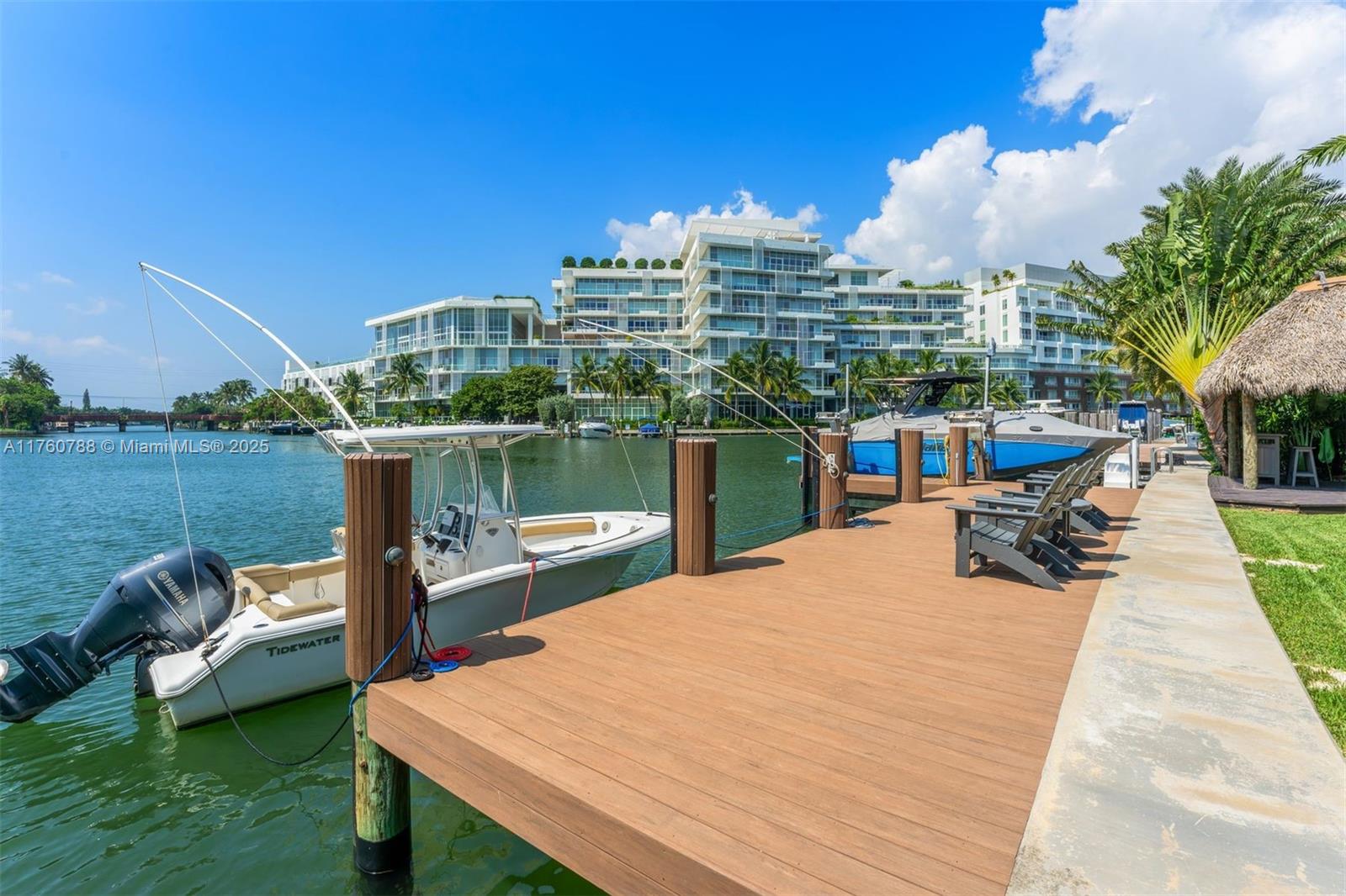 744 Lakeview Dr