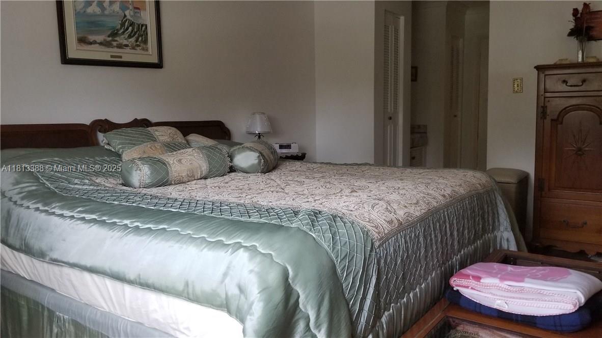 CASTLE APARTMENTS 2 CONDO - Residential