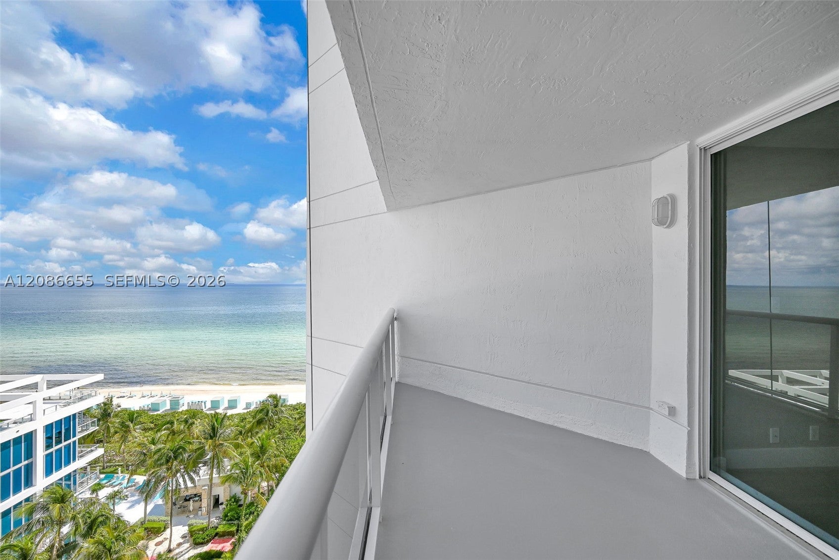 6767 Collins Ave 1403