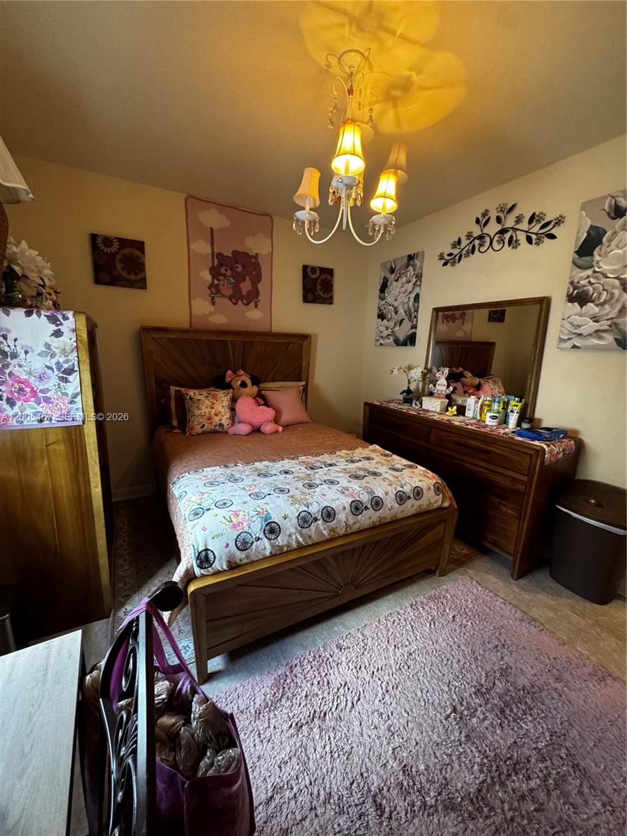 BAYWINDS OF FLORES - Residential