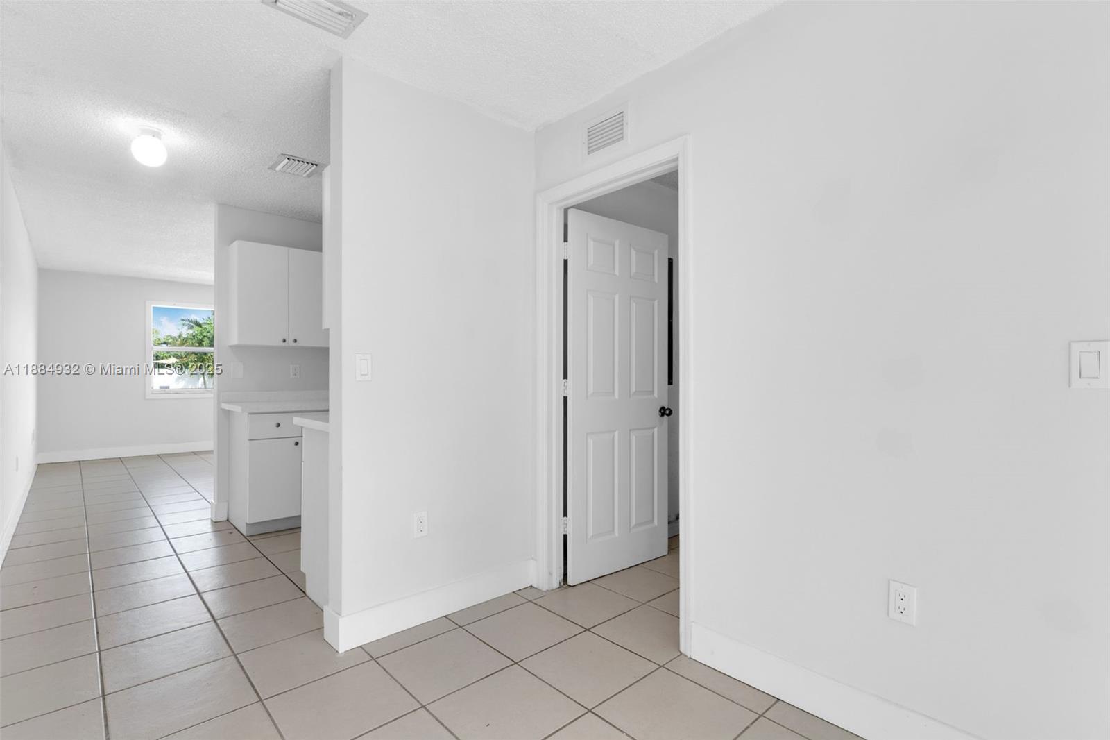 CEDAR CREEK 1ST ADDN - Residential