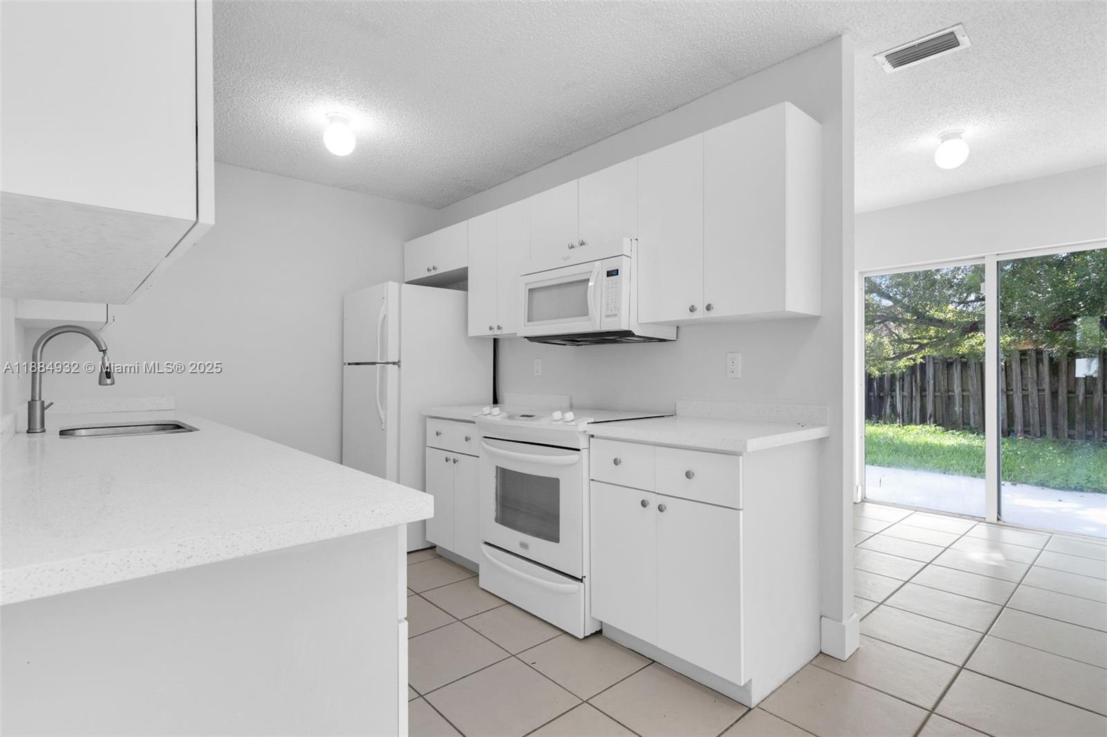 CEDAR CREEK 1ST ADDN - Residential