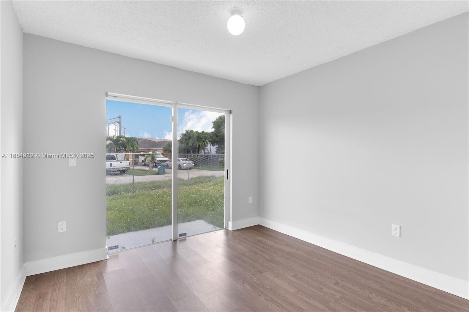 CEDAR CREEK 1ST ADDN - Residential