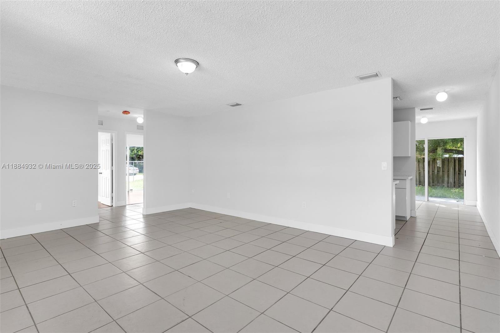 CEDAR CREEK 1ST ADDN - Residential