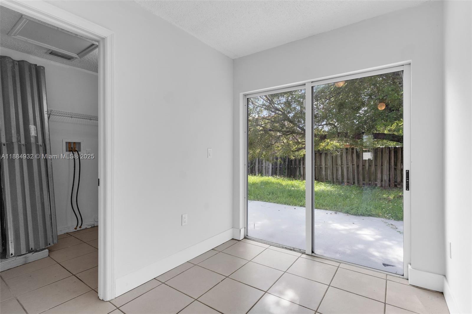 CEDAR CREEK 1ST ADDN - Residential