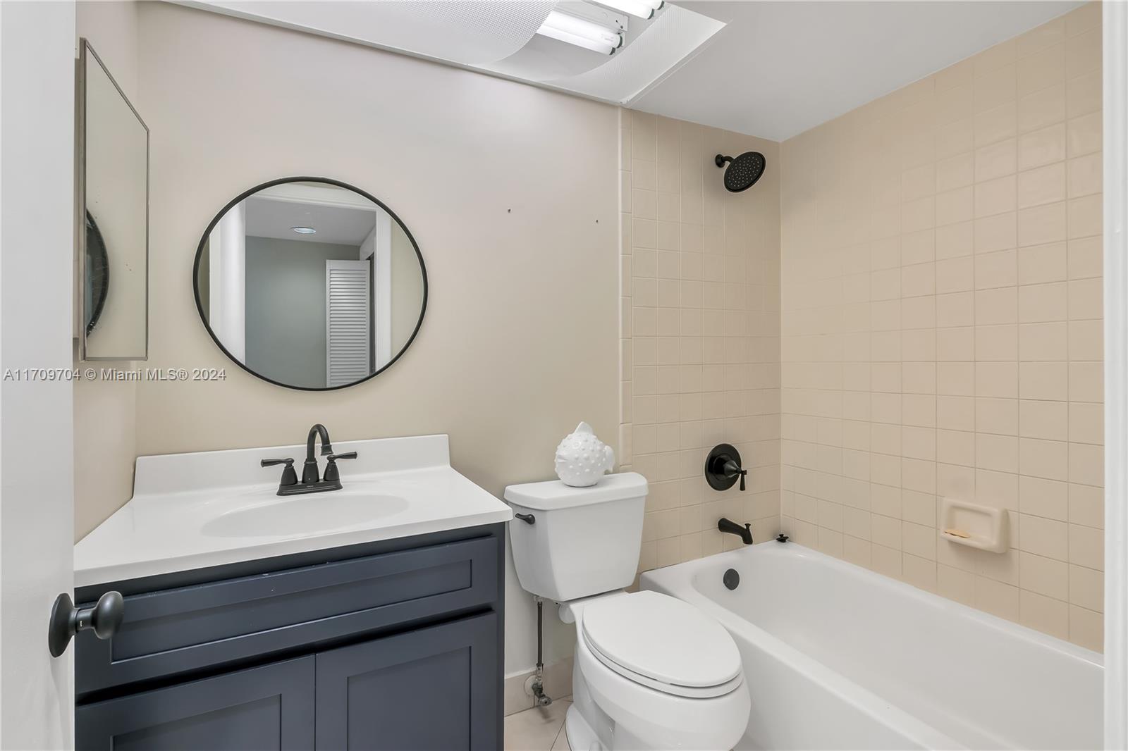 BUCKINGHAM EAST AT CENTUR - Residential