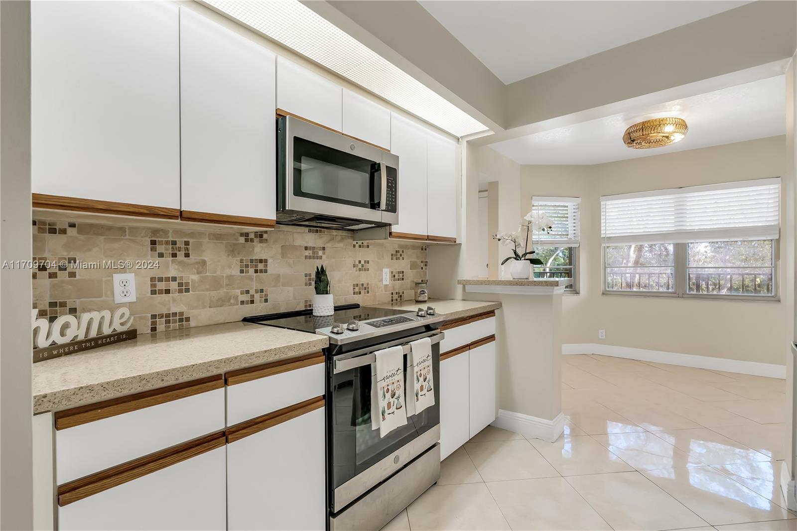 BUCKINGHAM EAST AT CENTUR - Residential