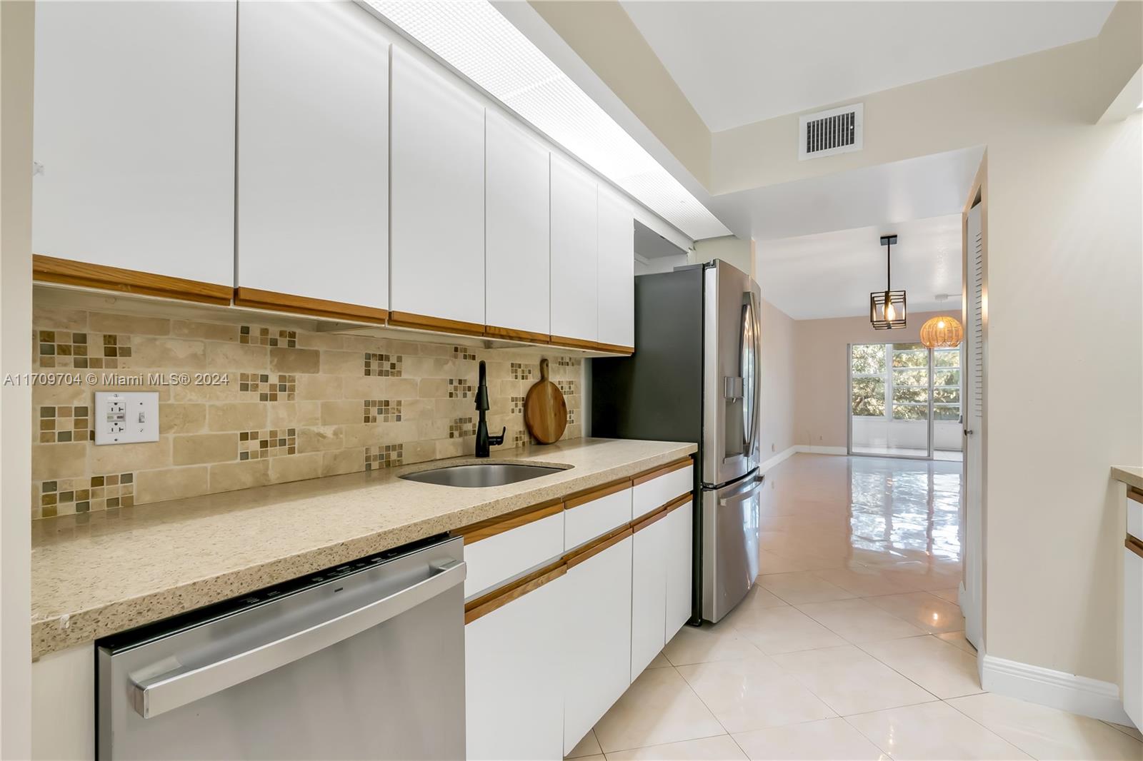 BUCKINGHAM EAST AT CENTUR - Residential