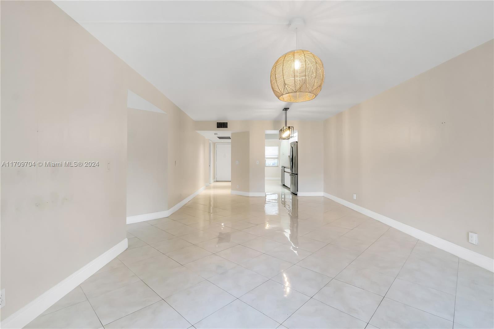 BUCKINGHAM EAST AT CENTUR - Residential