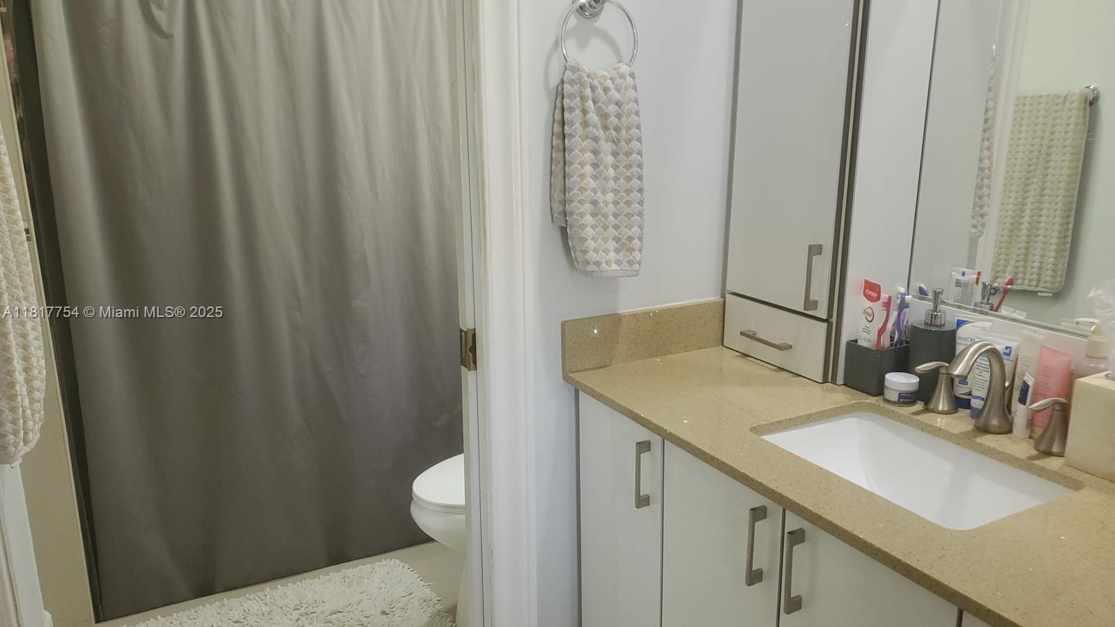 RAINBERRY 4 - Residential Lease