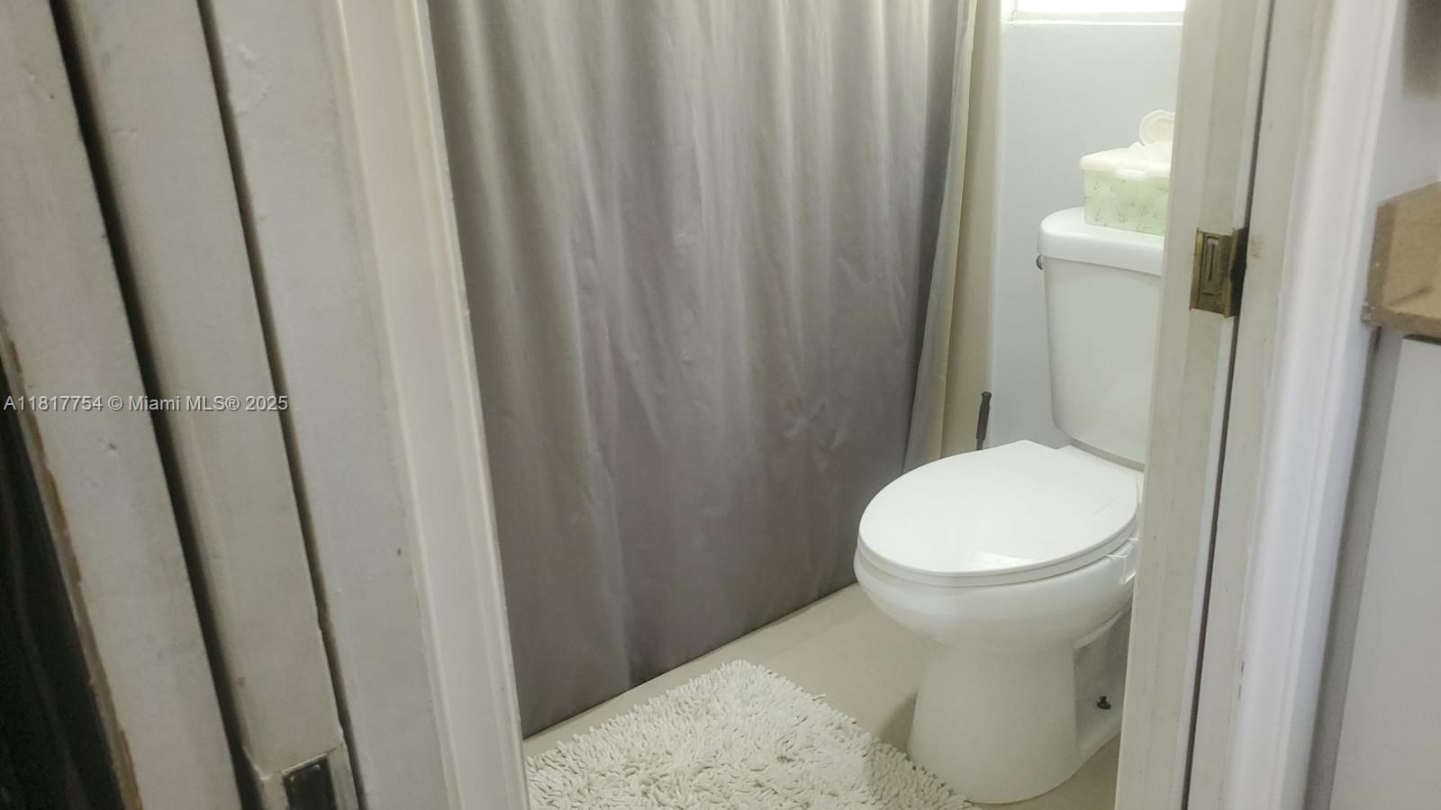 RAINBERRY 4 - Residential Lease