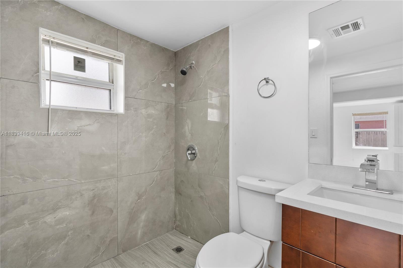 DELRAY TOWN OF - Residential Lease