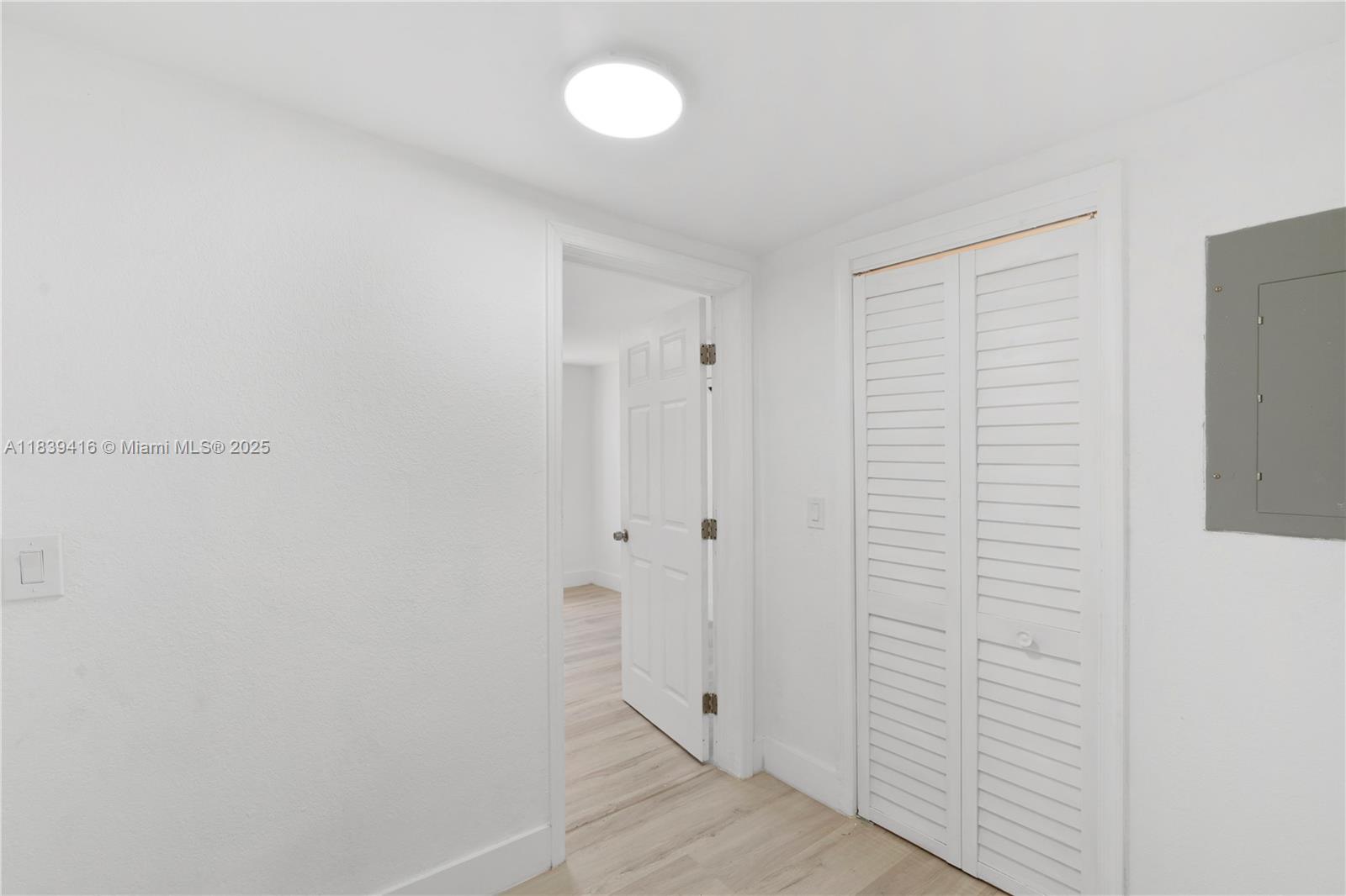 DELRAY TOWN OF - Residential Lease