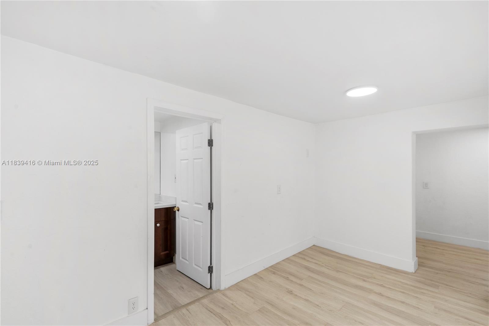DELRAY TOWN OF - Residential Lease