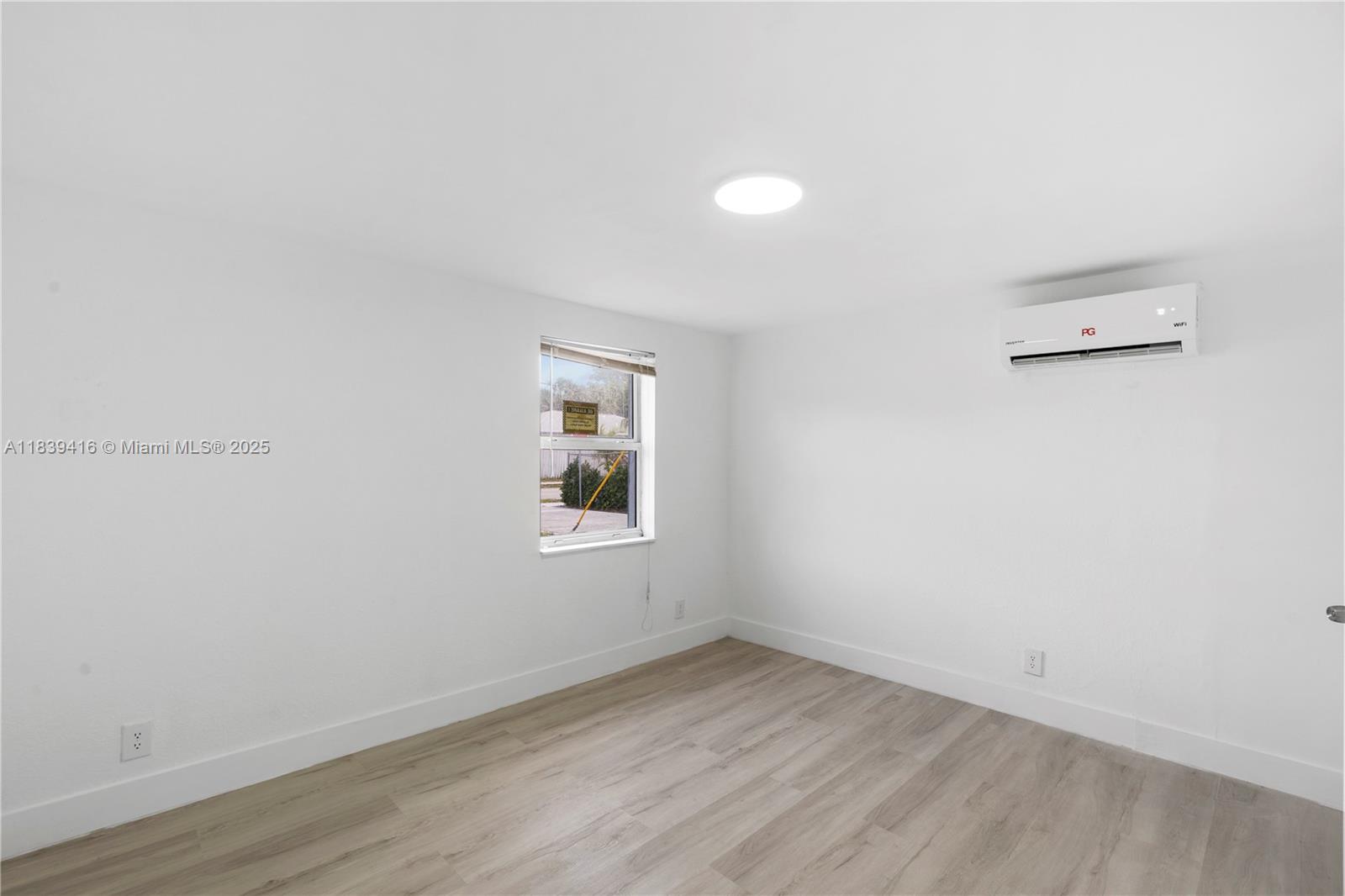 DELRAY TOWN OF - Residential Lease