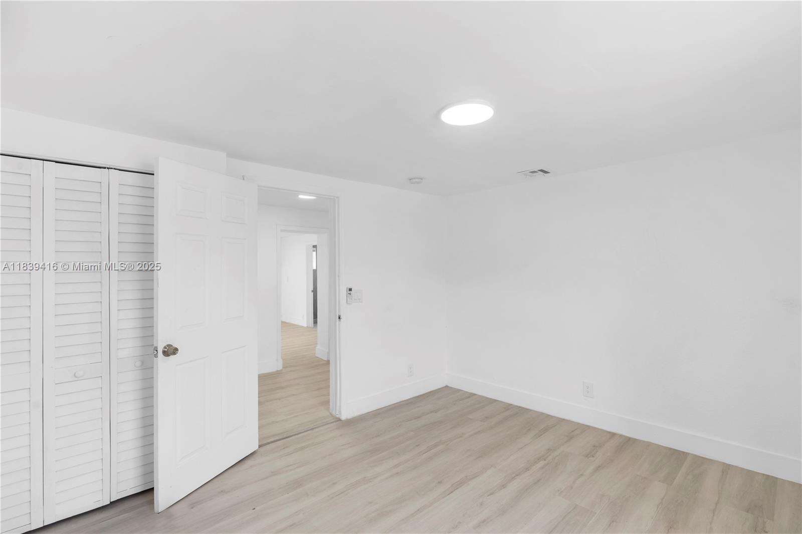 DELRAY TOWN OF - Residential Lease