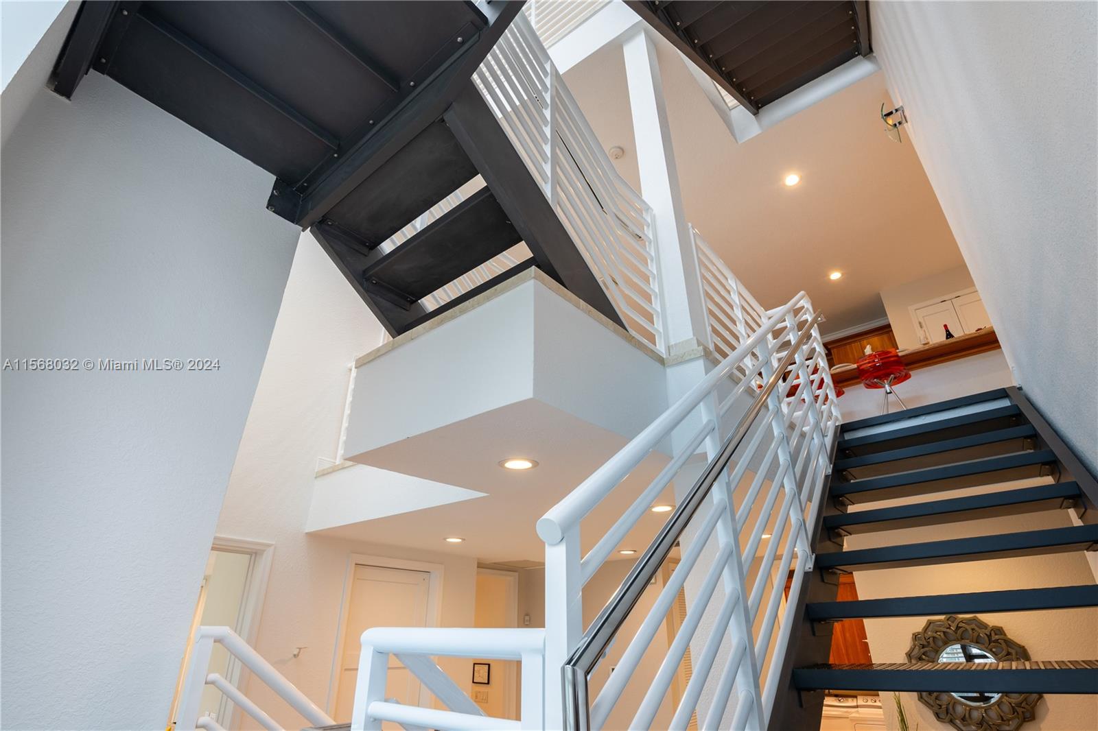 COLEE HAMMOCK - Residential Lease