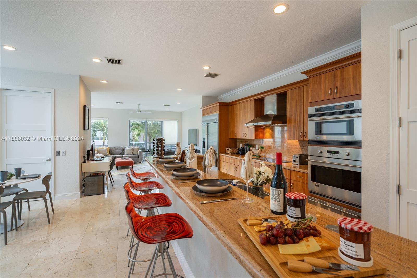 COLEE HAMMOCK - Residential Lease