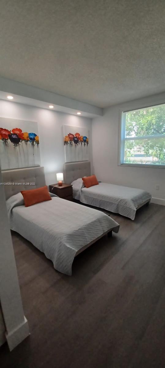 PORTO BELLAGIO CONDO - Residential Lease