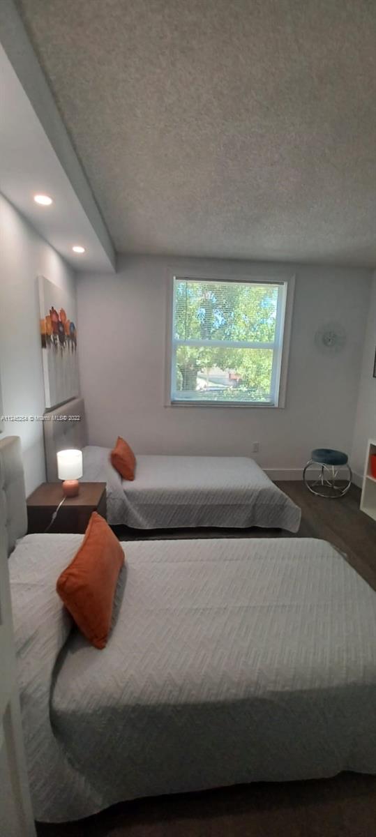 PORTO BELLAGIO CONDO - Residential Lease