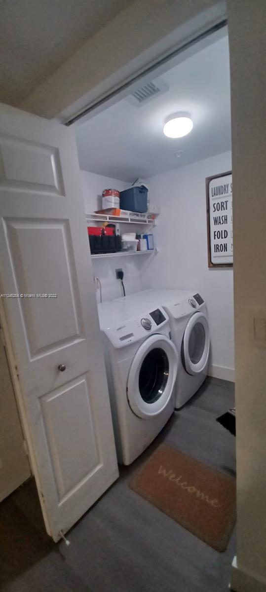 PORTO BELLAGIO CONDO - Residential Lease