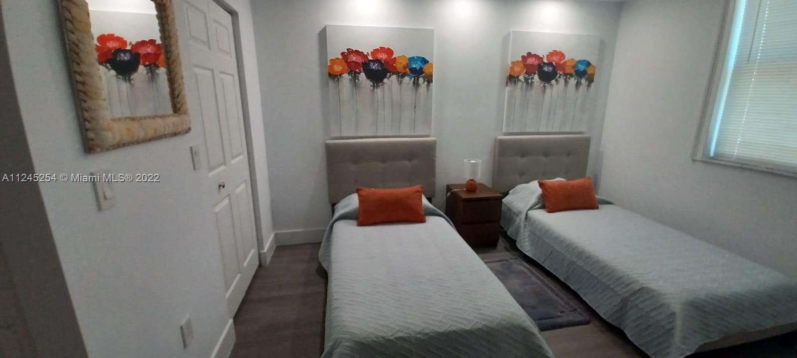 PORTO BELLAGIO CONDO - Residential Lease