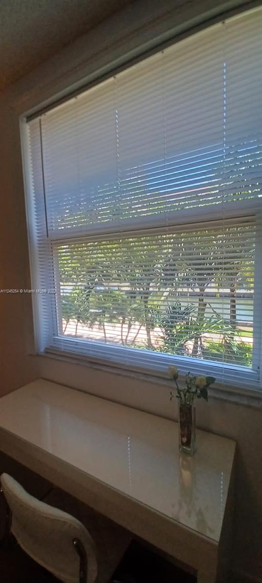 PORTO BELLAGIO CONDO - Residential Lease