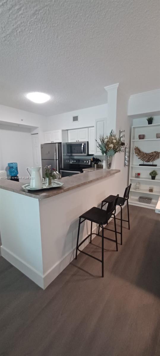 PORTO BELLAGIO CONDO - Residential Lease