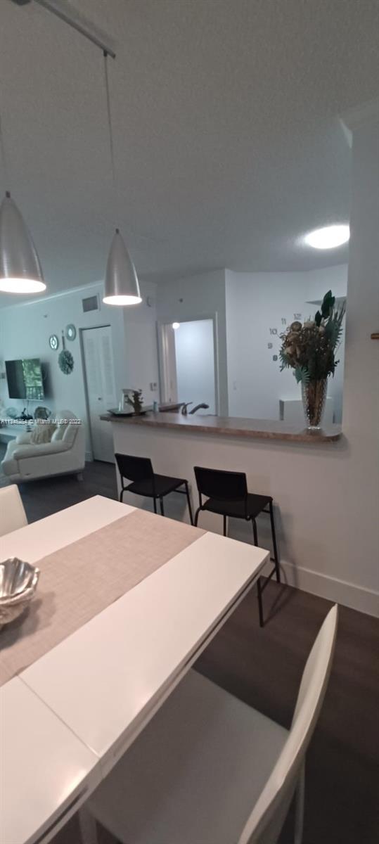 PORTO BELLAGIO CONDO - Residential Lease