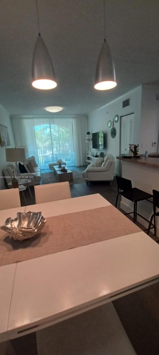 PORTO BELLAGIO CONDO - Residential Lease