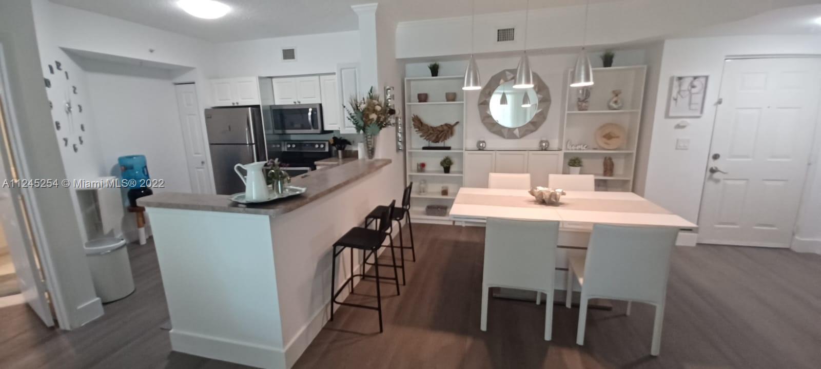 PORTO BELLAGIO CONDO - Residential Lease