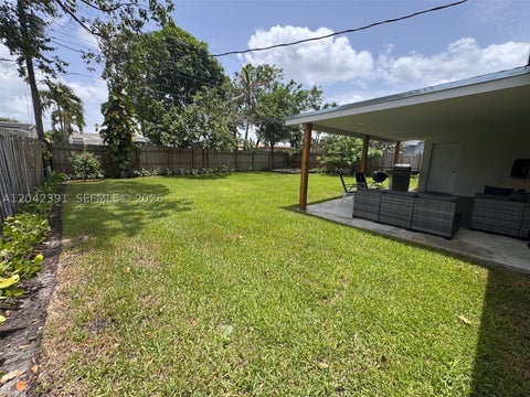 Tiny photo for 8130 NW 12th St, Pembroke Pines, FL 33024 (MLS # A12042391)