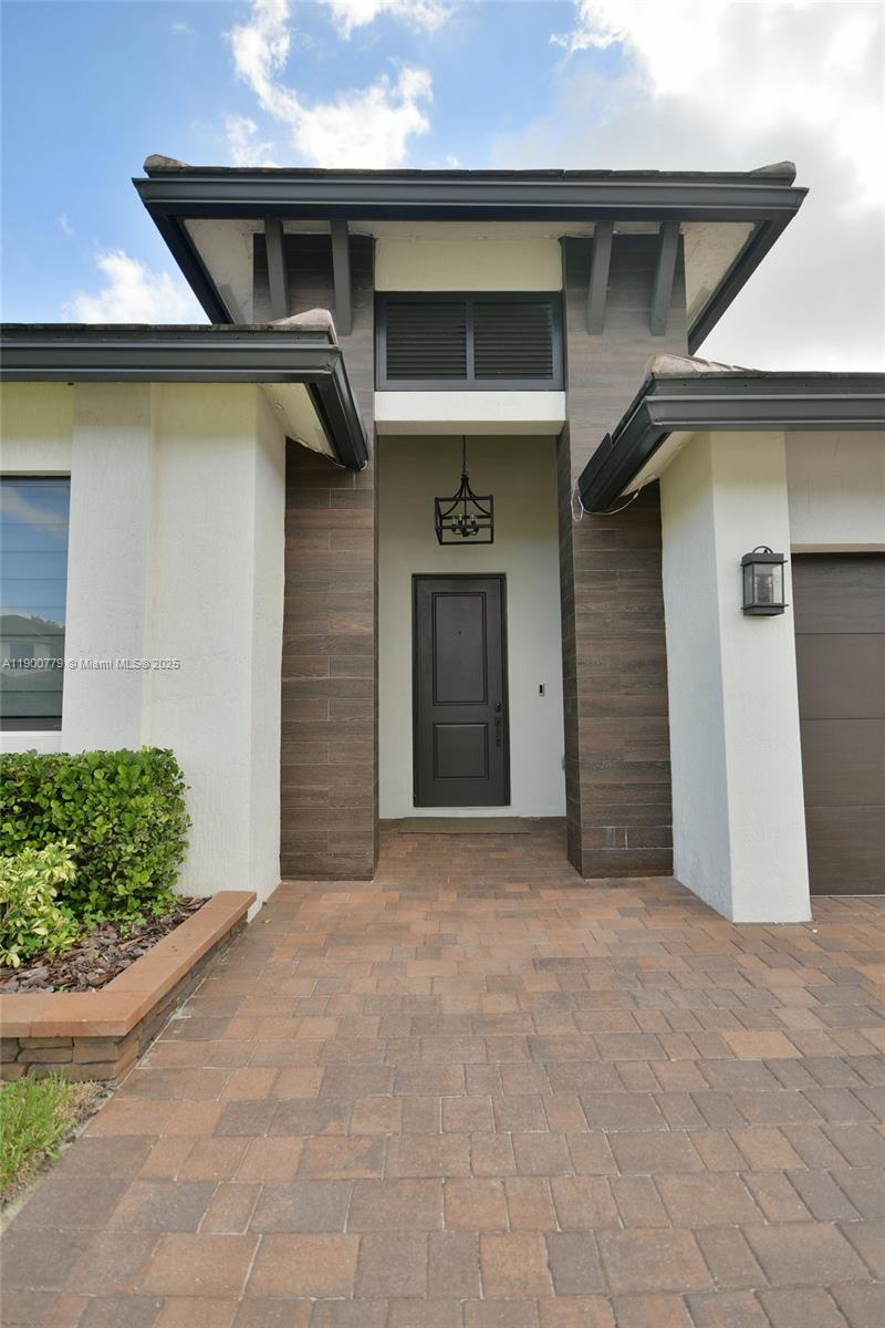 TUSCAN ISLES - Residential Lease