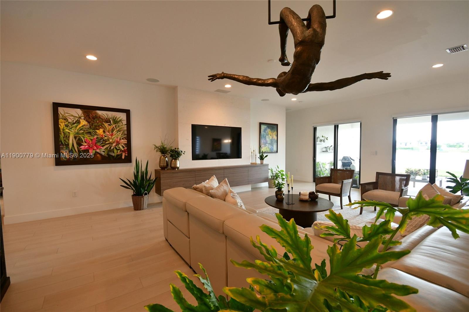 TUSCAN ISLES - Residential Lease