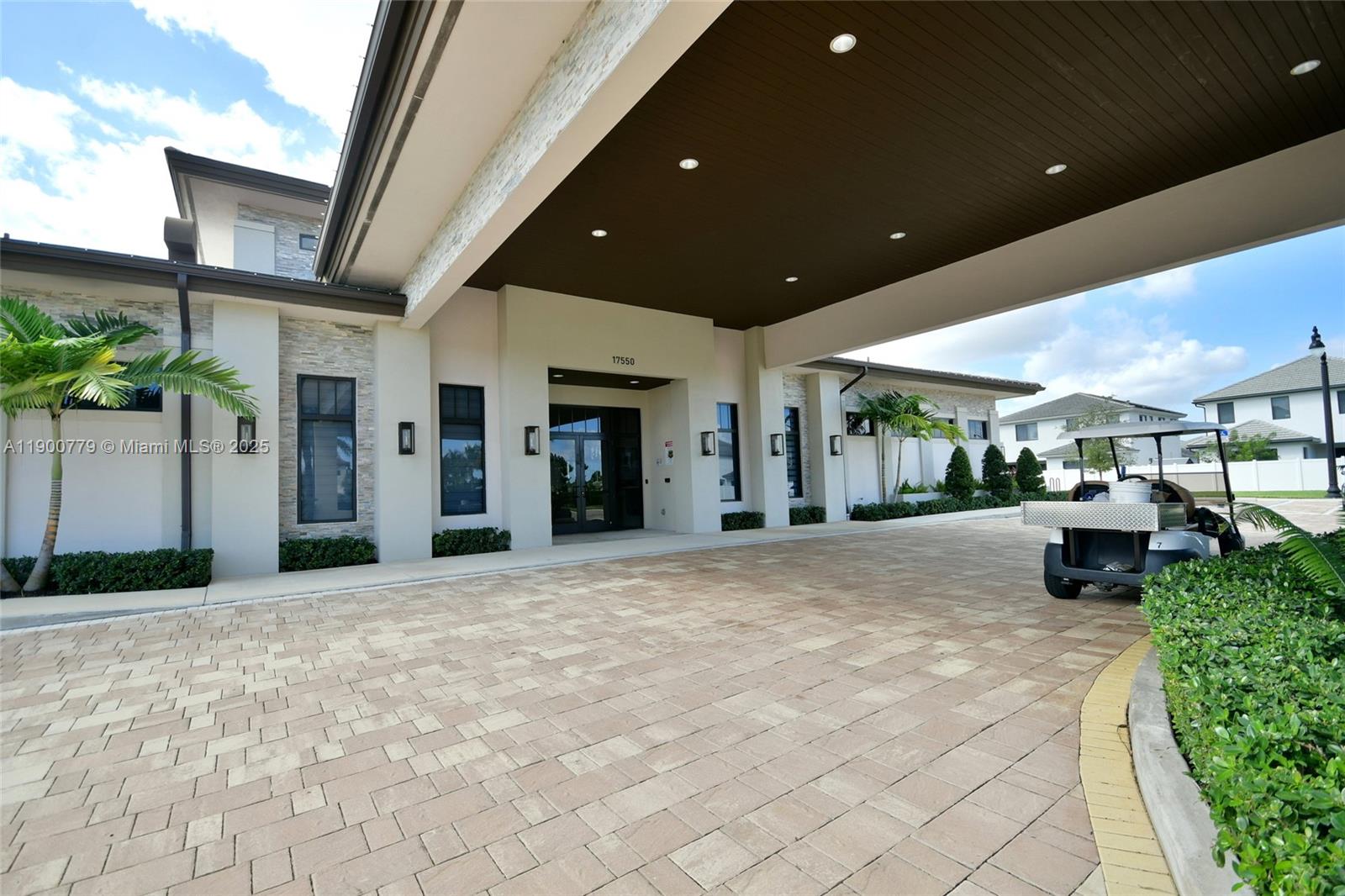 TUSCAN ISLES - Residential Lease