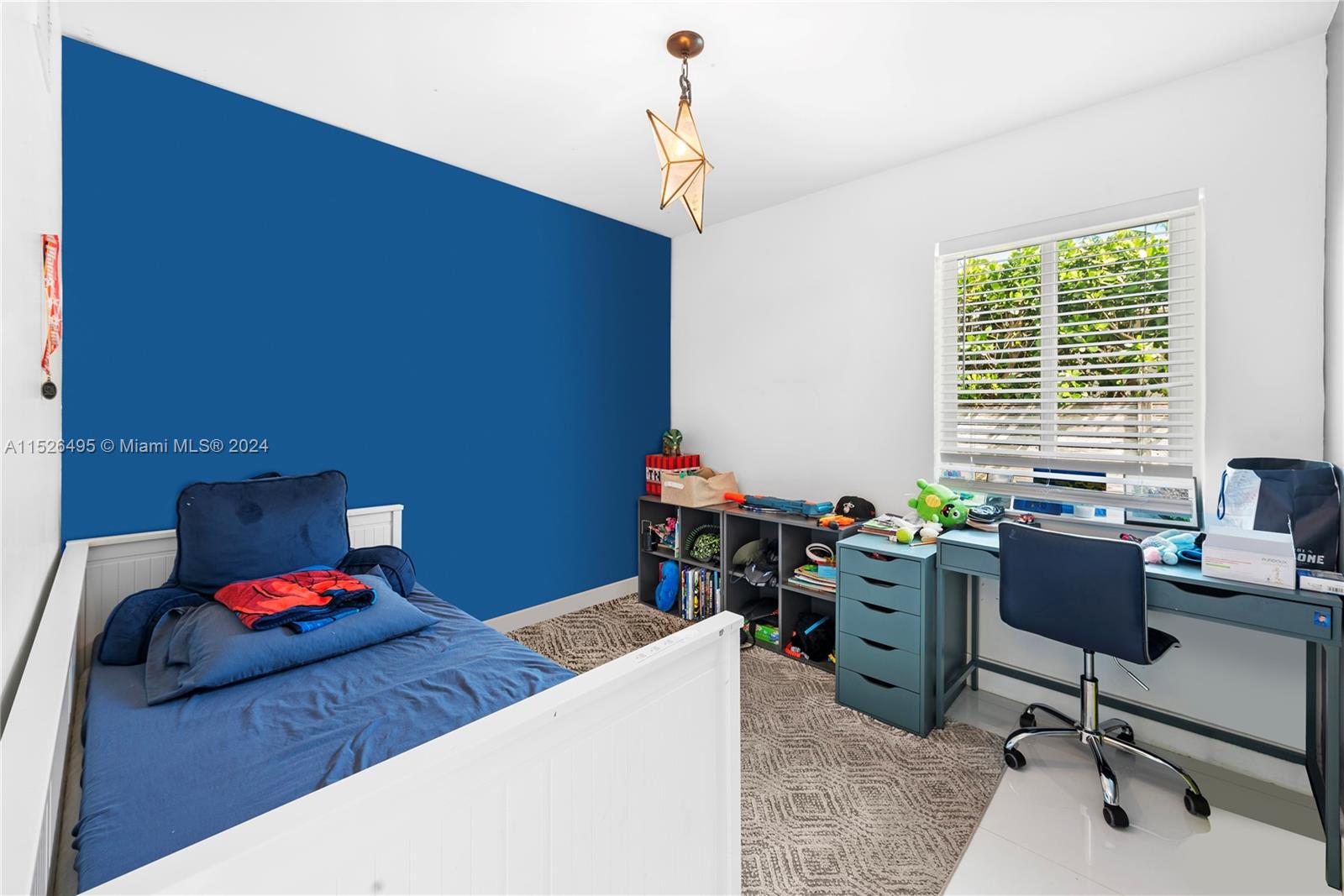 PARK PLAZA - Residential