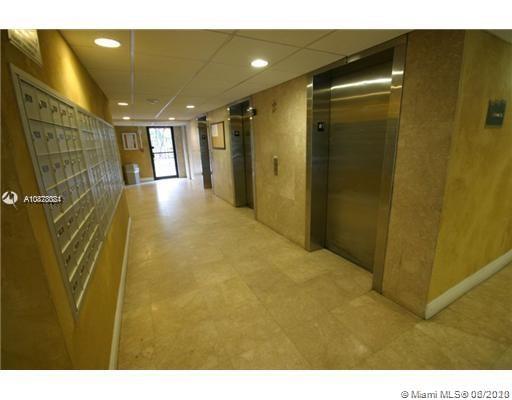 BAYVIEW PALMS CONDO - Residential Lease