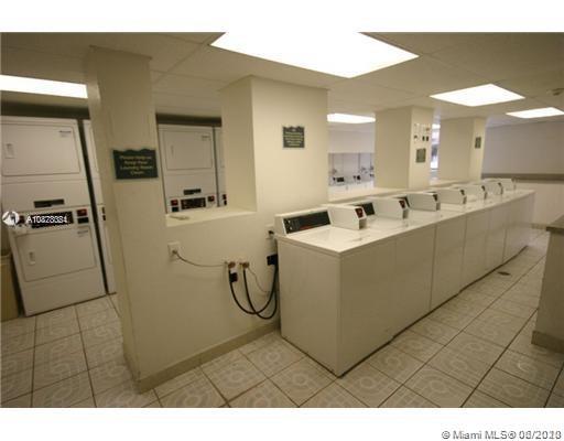 BAYVIEW PALMS CONDO - Residential Lease