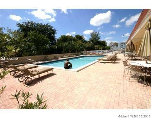 BAYVIEW PALMS CONDO - Residential Lease