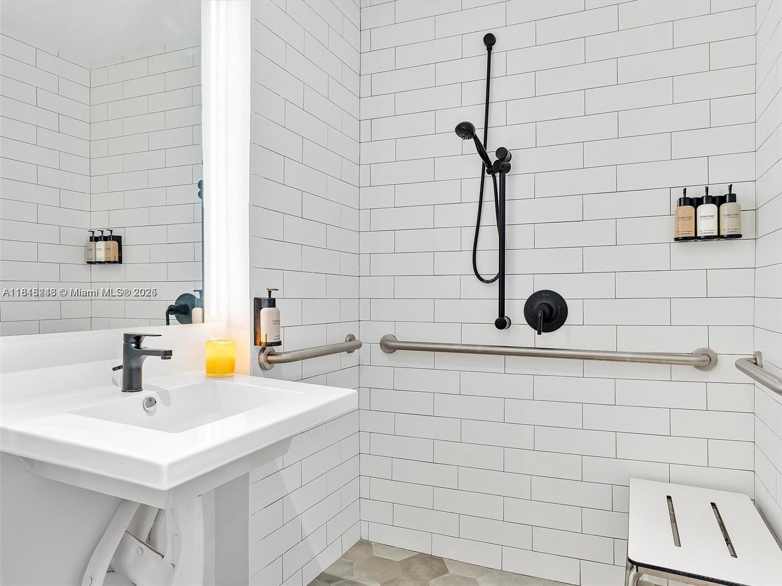 THE ELSER - Residential Lease