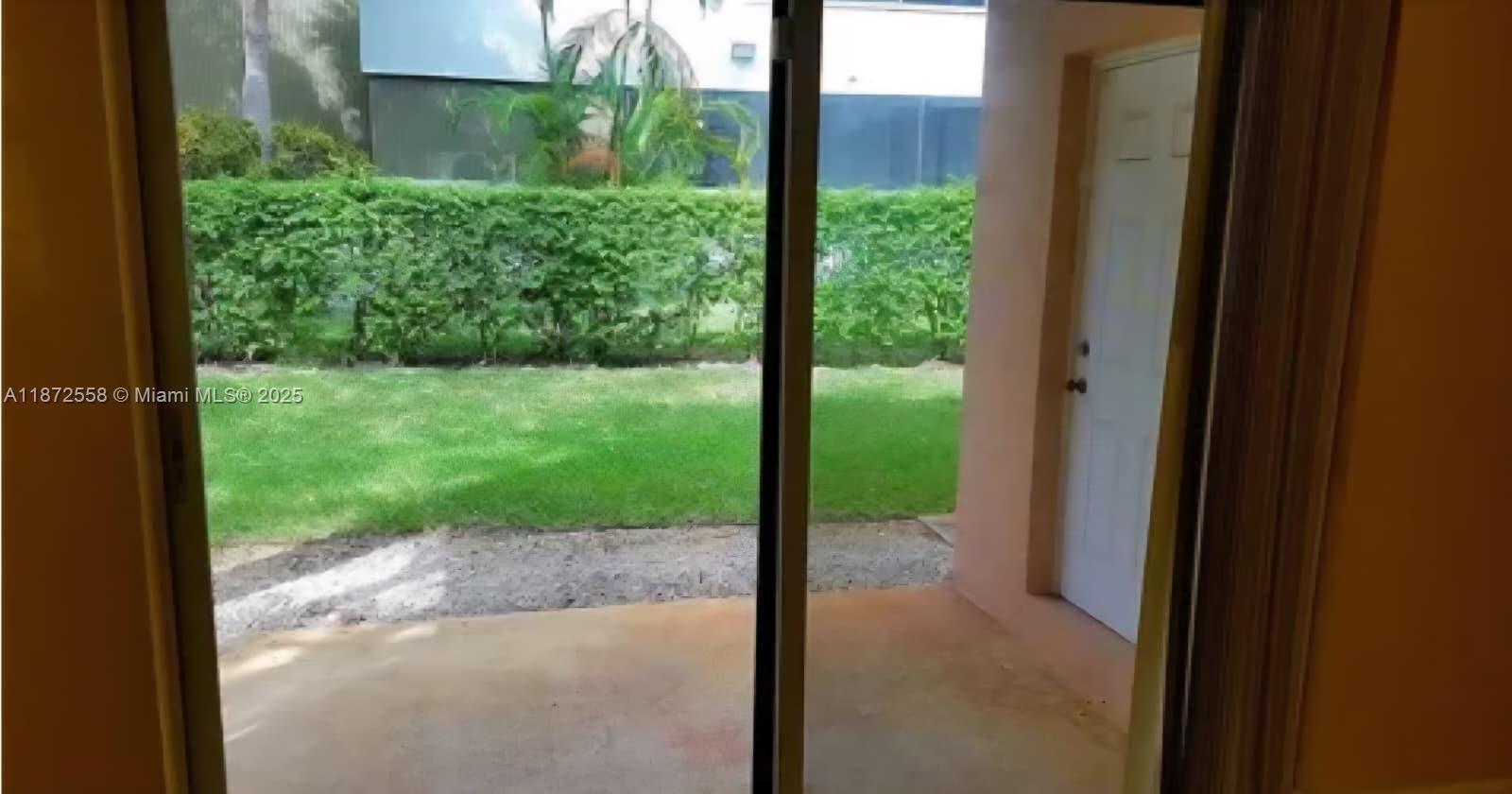 S & R OF INVERRARY - Residential Lease