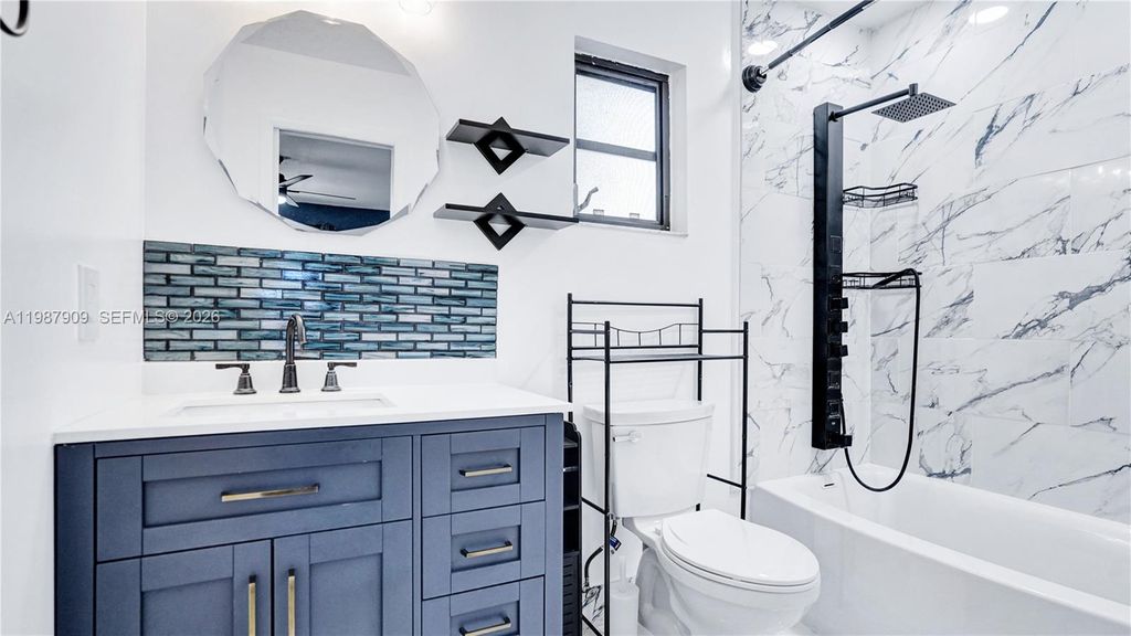 Photo of 1007 N 31st Rd, Hollywood, FL 33021 (MLS # A11987909)