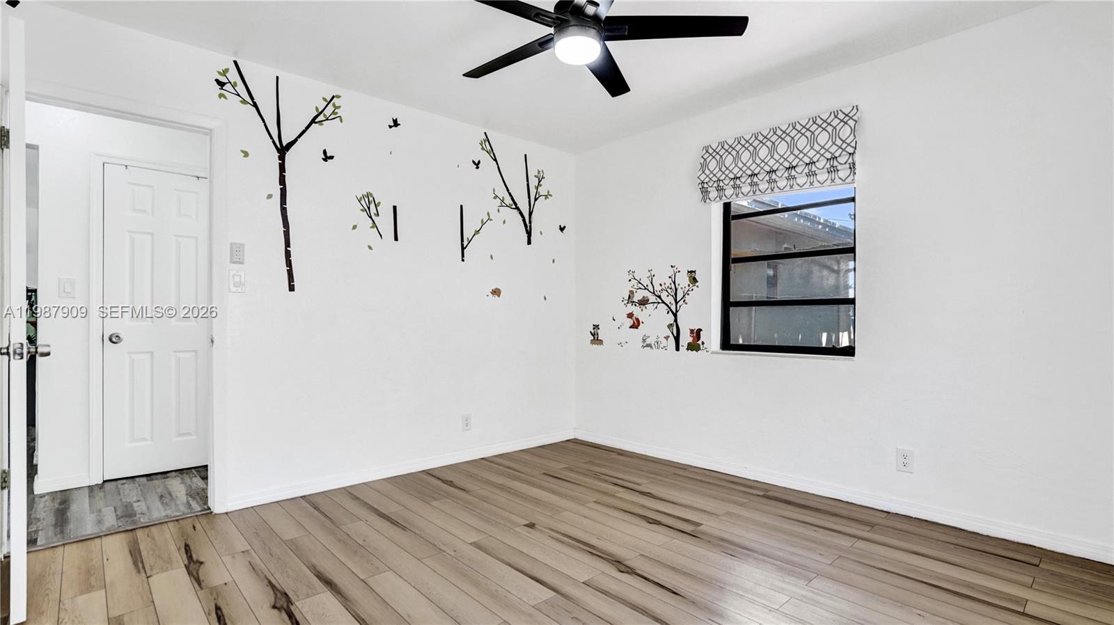 BREEZY MANOR AMENDED - Residential