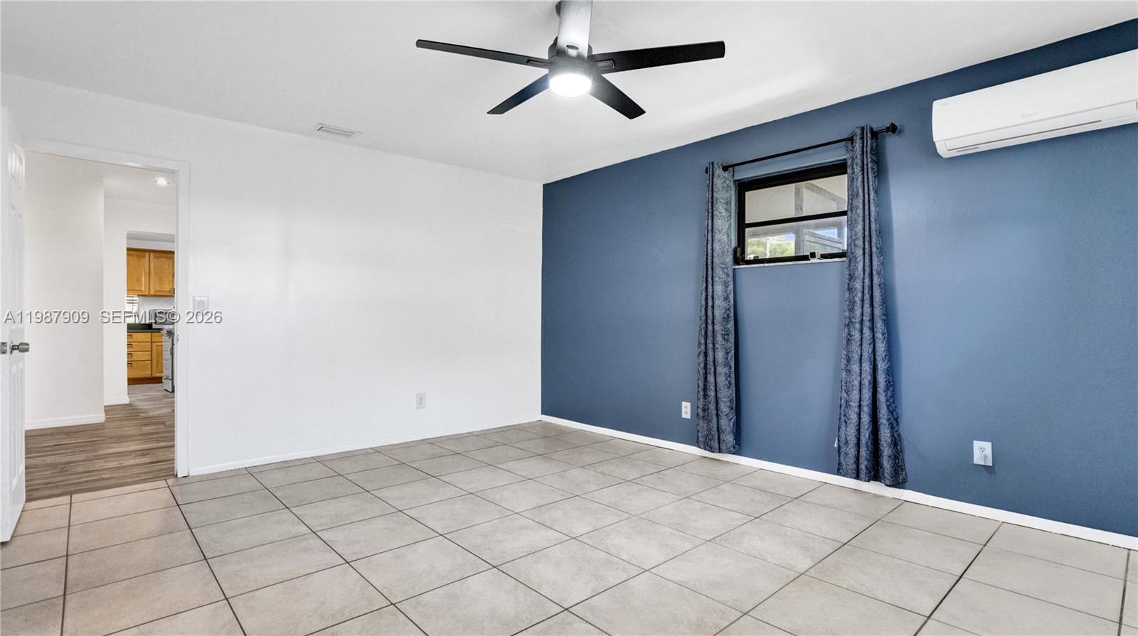 BREEZY MANOR AMENDED - Residential