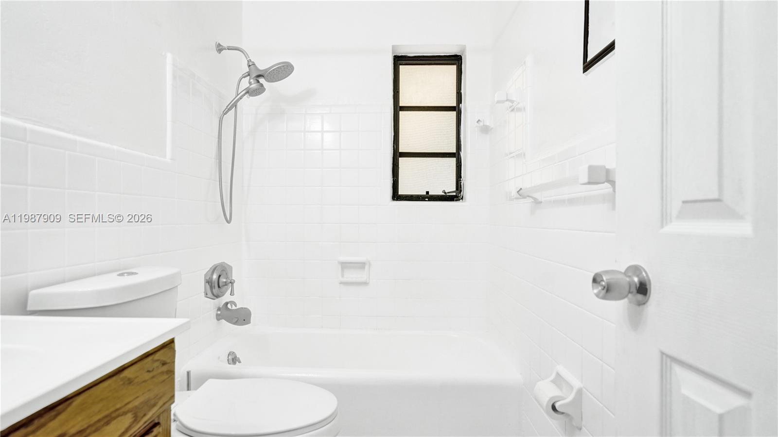 BREEZY MANOR AMENDED - Residential