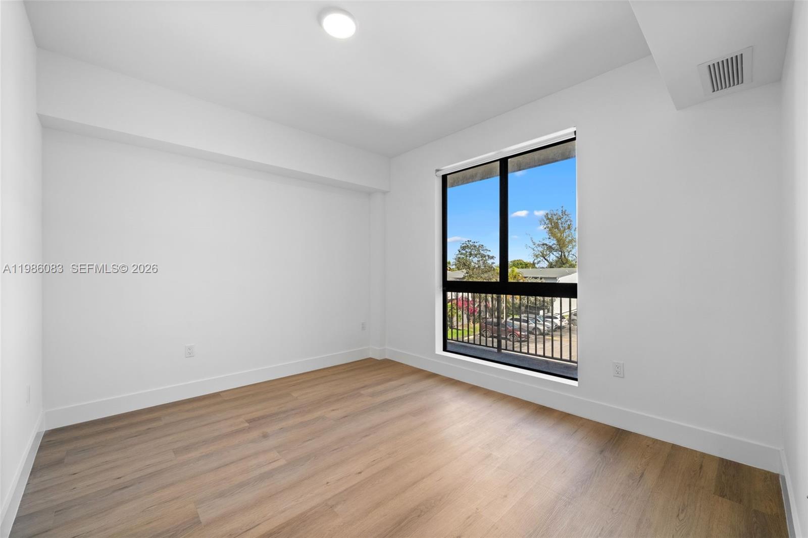 Aventura Quattro - Residential Lease