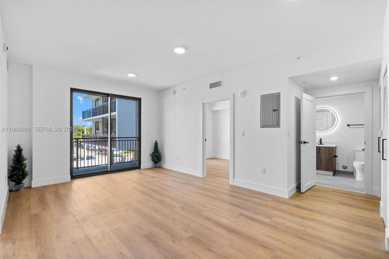 Aventura Quattro - Residential Lease